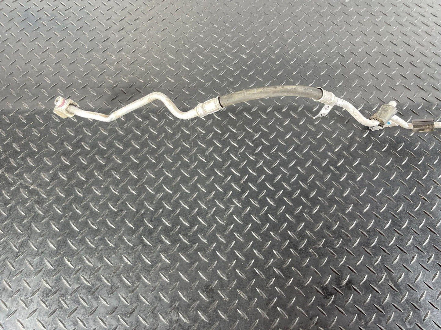 14-21 BMW 2 SERIES GRAN TOURER F45 F46 GENUINE AIR CON HOSE PIPE 6832951