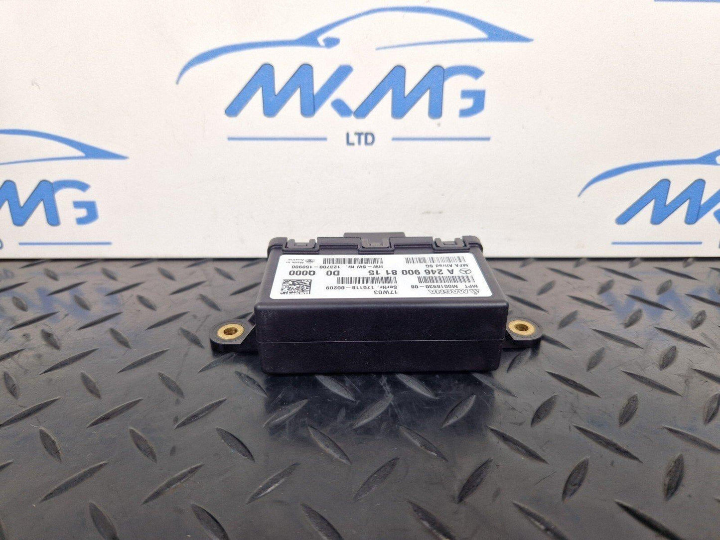 14-20 MERCEDES BENZ GLA X156 4MATIC CONTROL MODULE ECU A2469008115