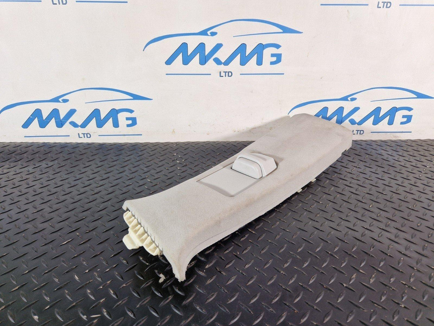 11-19 MERCEDES BENZ GLE ML W166  LEFT SIDE B-PILLAR TRIM COVER A1668680100