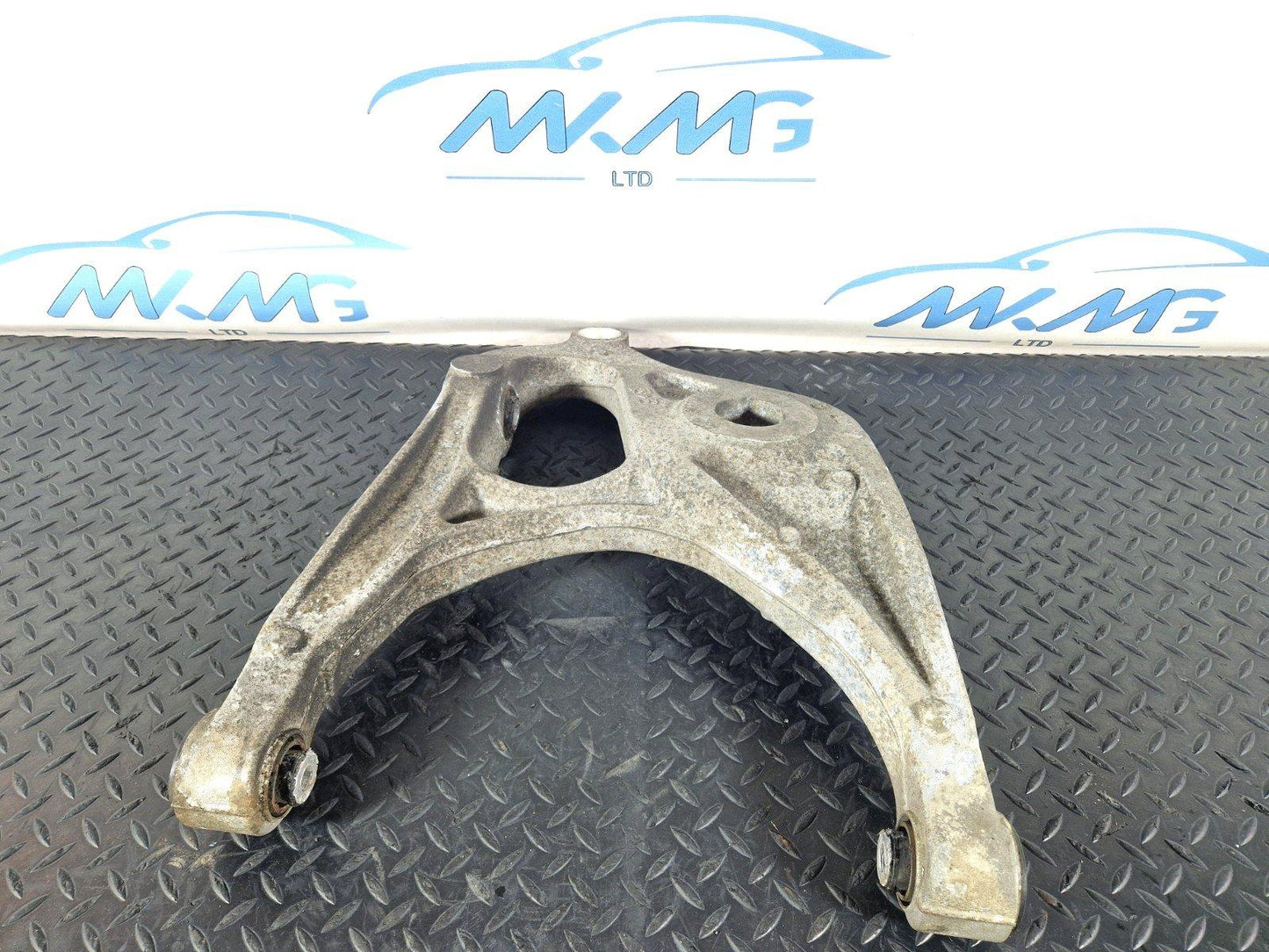 11-19 MERCEDES BENZ ML W166 OEM REAR RIGHT UPPER CONTROL ARM GENUINE A16606
