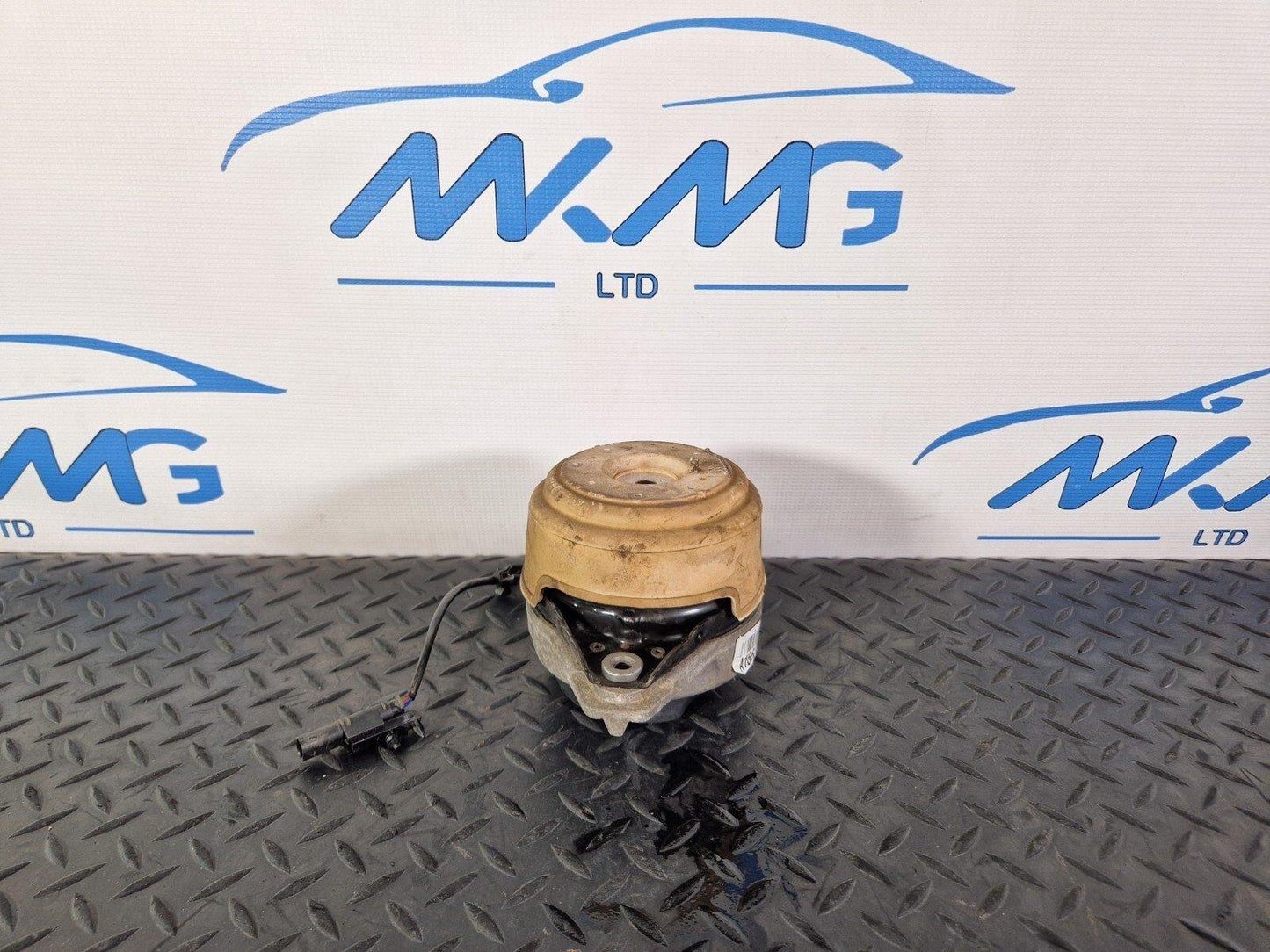 11-19 MERCEDES BENZ ML W166 GENUINE RIGHT ENGINE MOUNT A1662406317