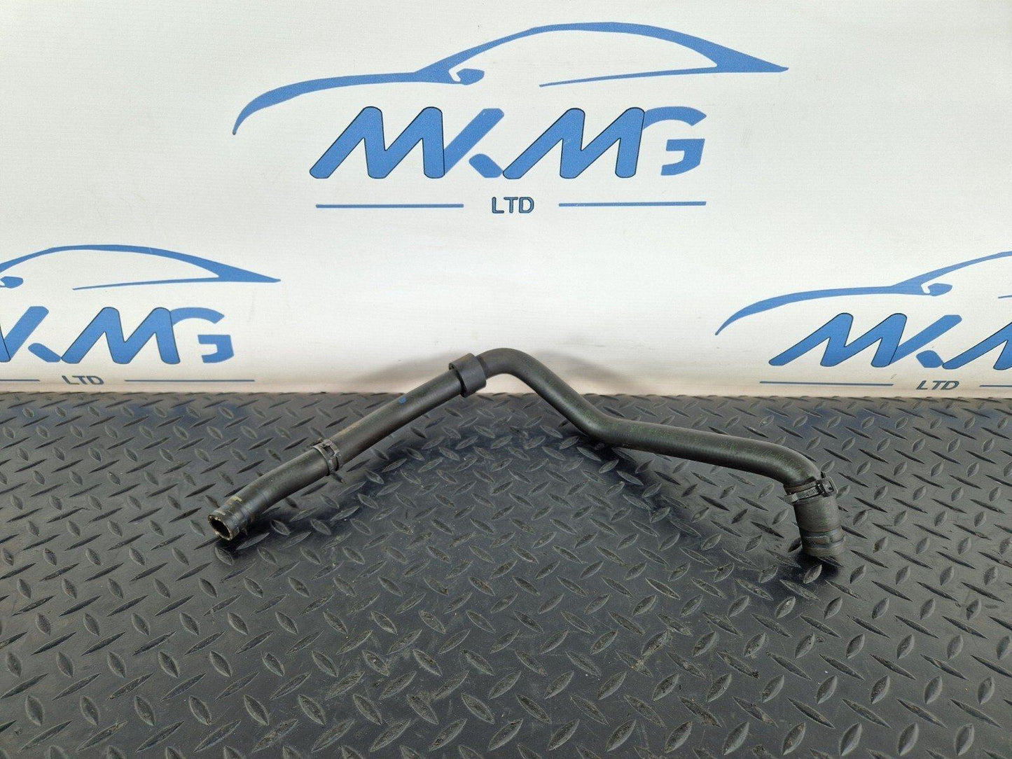 16-19 AUDI A4 AVANT B9 S-LINE OEM ENGINE COOLANT HOSE 8W2122096