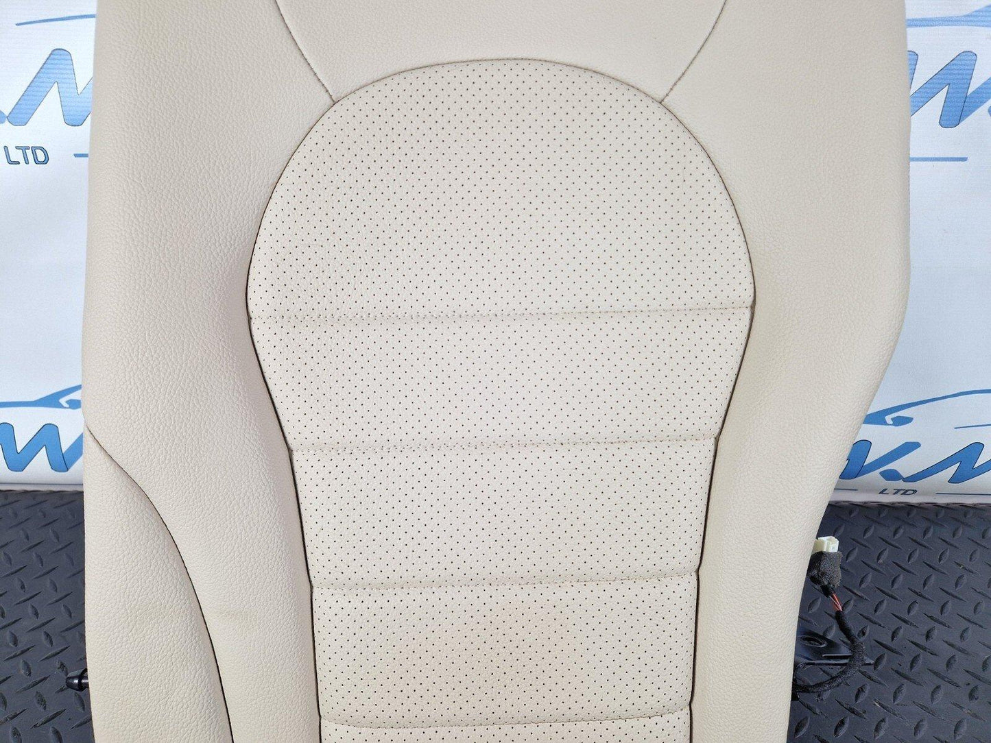 14-21 MERCEDES BENZ W205 GENUINE REAR LEFT SEAT BACKREST A2059200124
