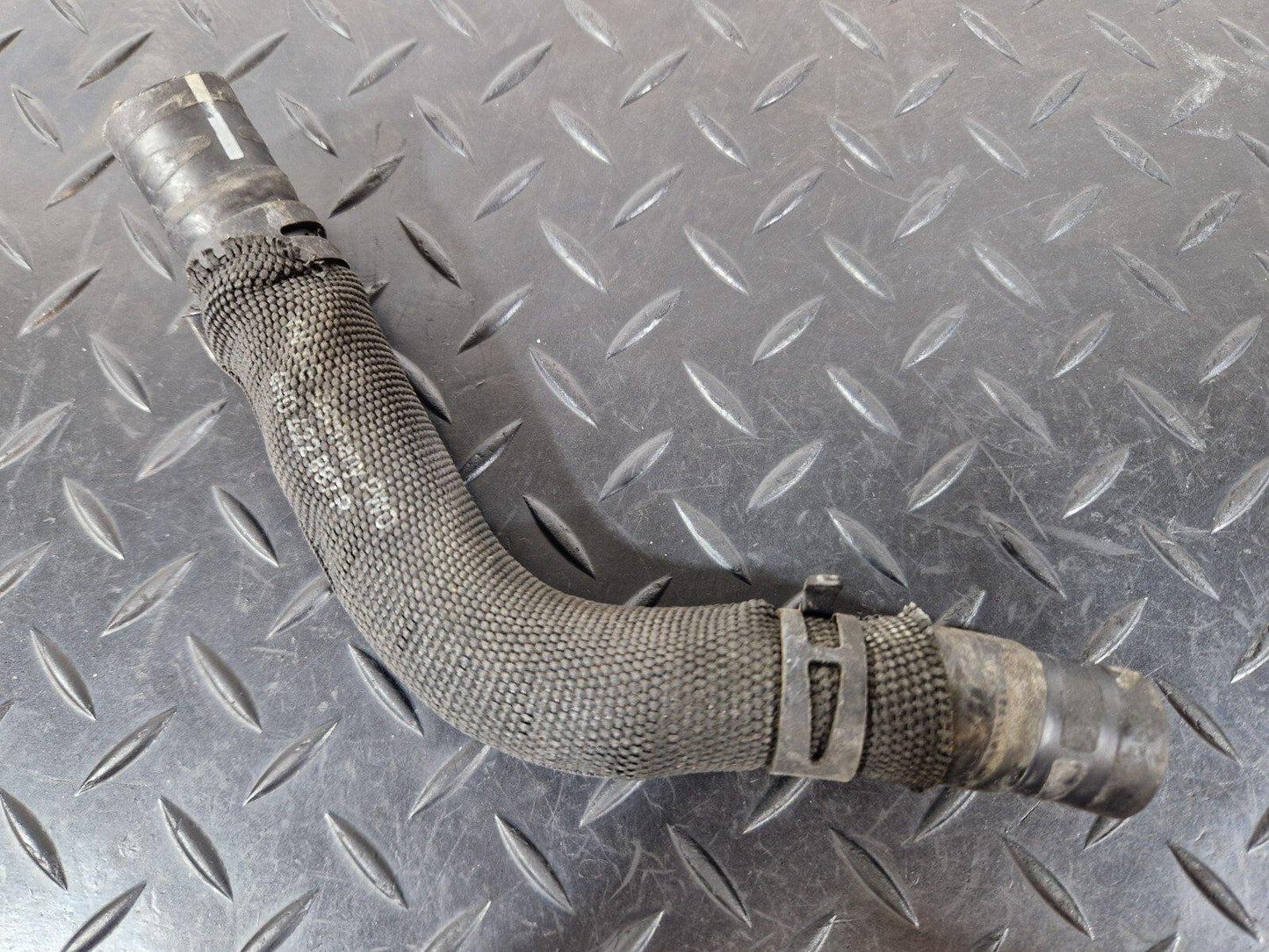 10-17 AUDI A8 4H POWER STEERING PUMP INTAKE HOSE PIPE 4H0422887B
