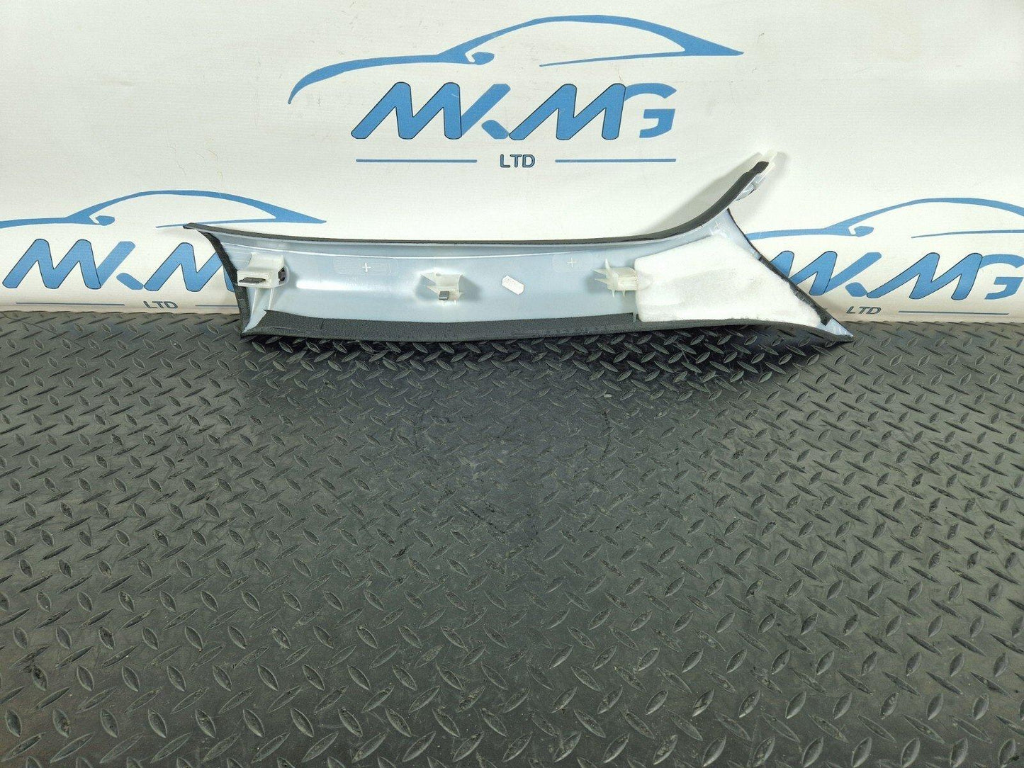 12-17 AUDI Q5 8R GENUINE OEM FRONT LEFT N/S A-PILLAR TRIM COVER 8R0867233B