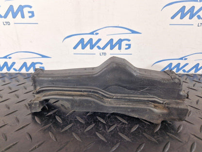 12-18 AUDI A6 C7 2.0 DIESEL GENUINE O/S/F FRONT RIGHT BONNET GASKET 4G0823722