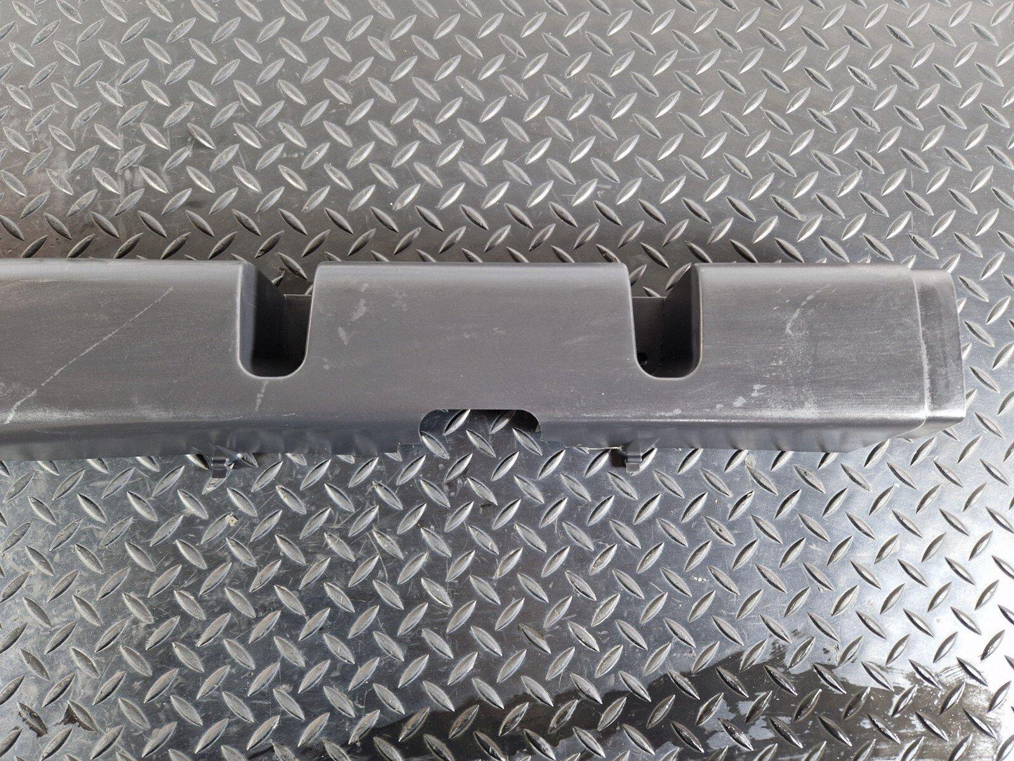 06-17 MERCEDES BENZ SPRINTER W906 OEM CABLE DUCT GUIDE BRACKET A9078211200