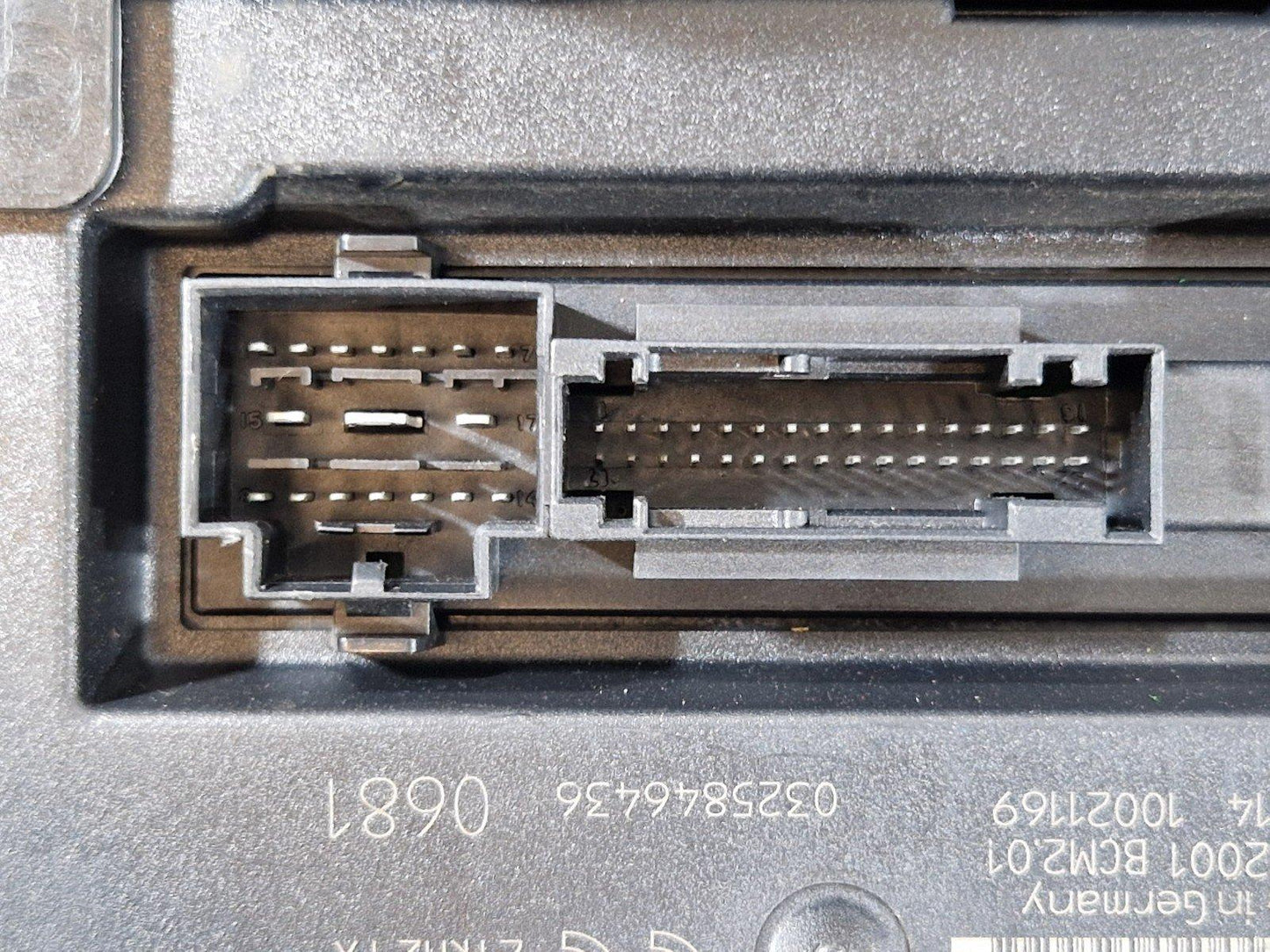 12-18 AUDI A6 C7 GENUINE BCM BODY CONTROL MODULE UNIT 4H0907064EH 4G0907368