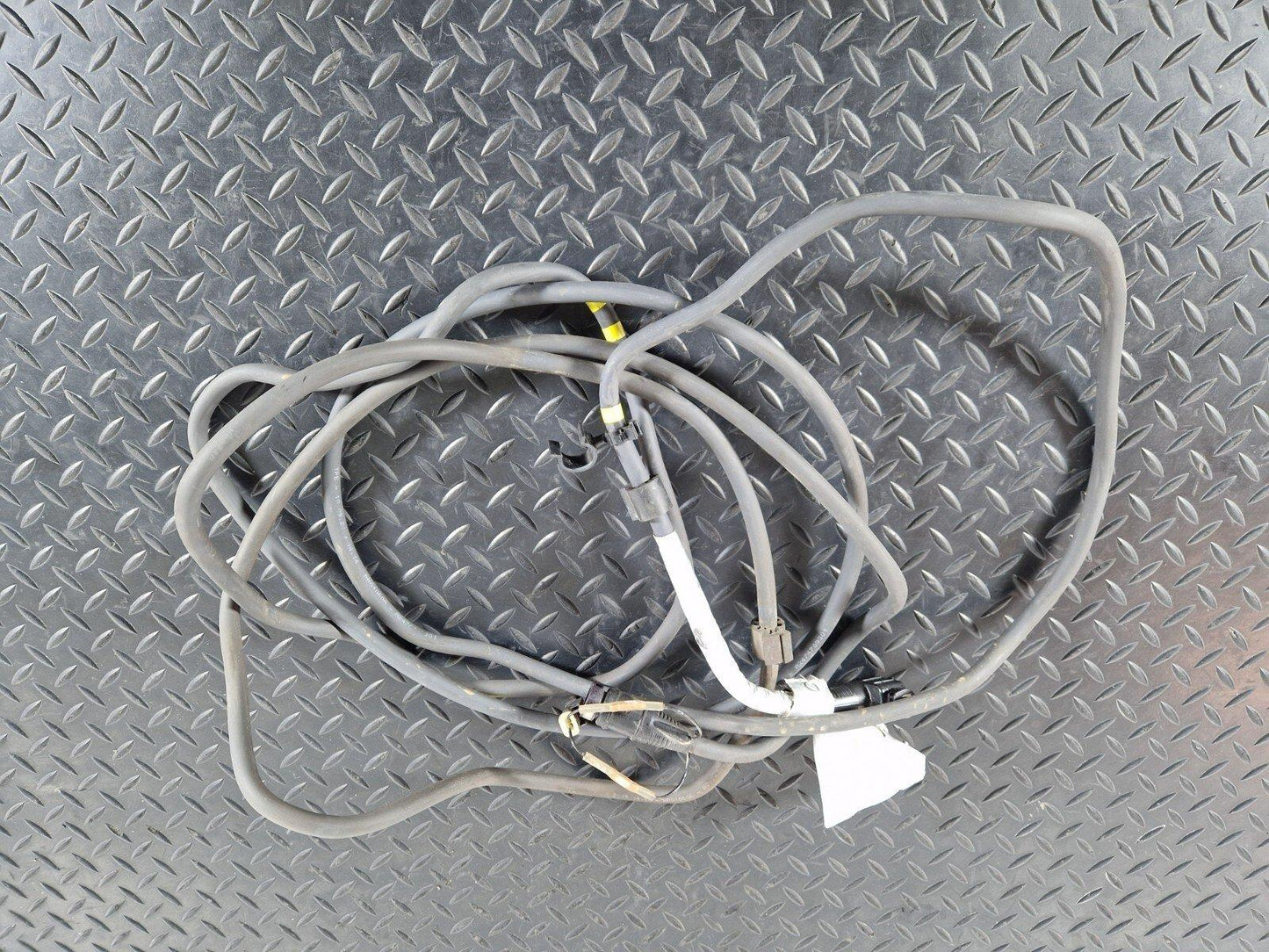 18-ON MERCEDES A CLASS W177 GENUINE OEM ADBLUE HOSE LINE A2474709301
