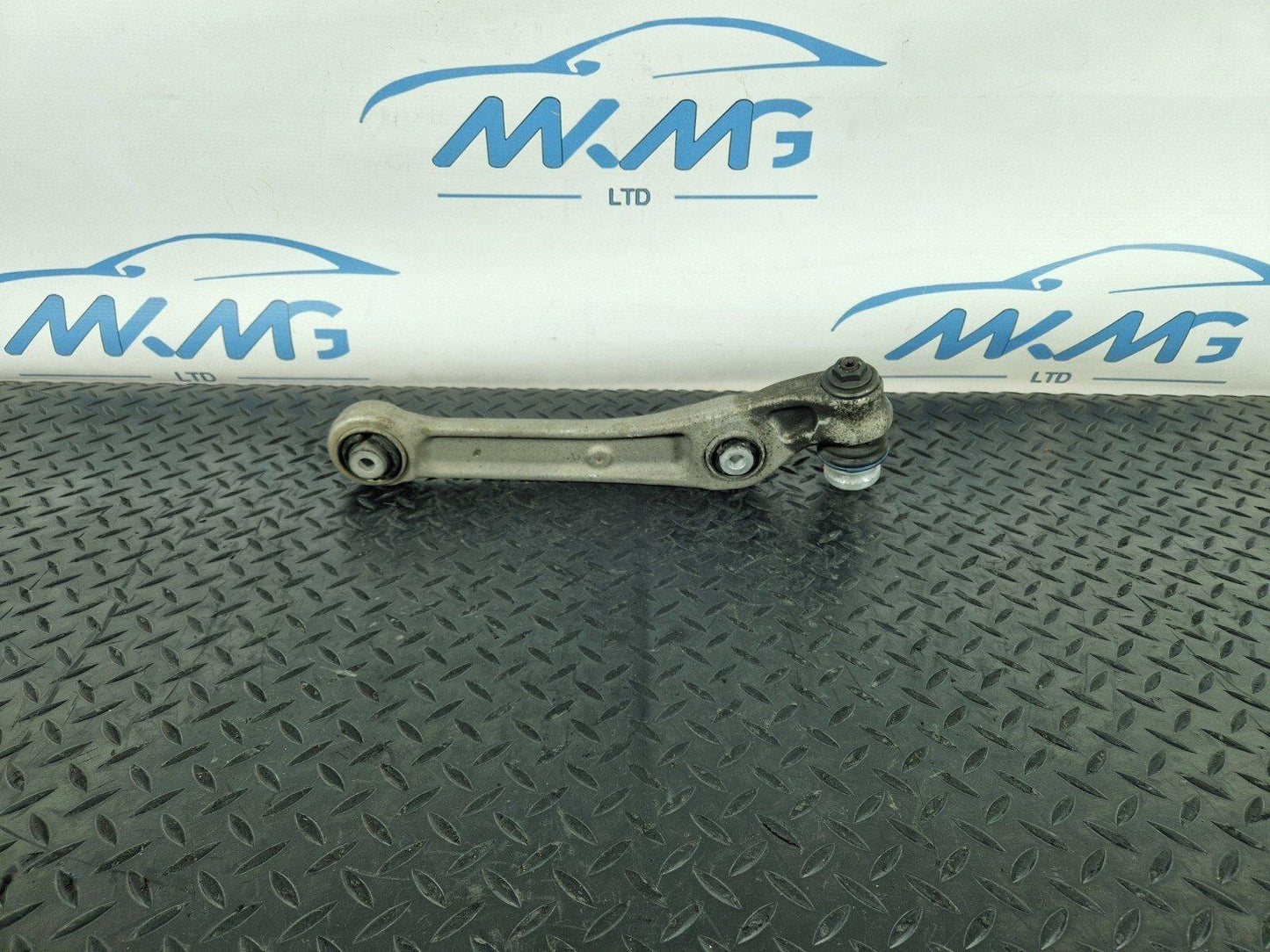 16-19 AUDI A4 B9 GENUINE OEM FRONT LEFT DRIVER O/S CONTROL ARM 8W0407155A