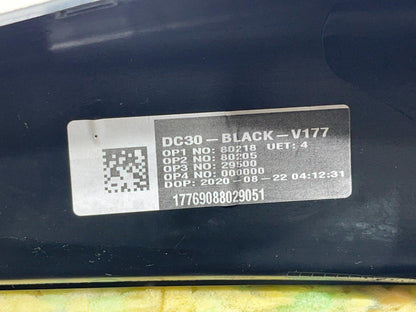 19-ON MERCEDES BENZ A CLASS REAR LEFT PASSENGER SIDE C-PILLAR TRIM A1776908802