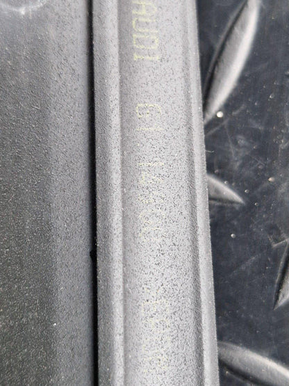 16-23 AUDI A5 F5 SPORTBACK FRONT RIGHT DOOR WINDOW APERTURE INNER SEAL 8W8837480