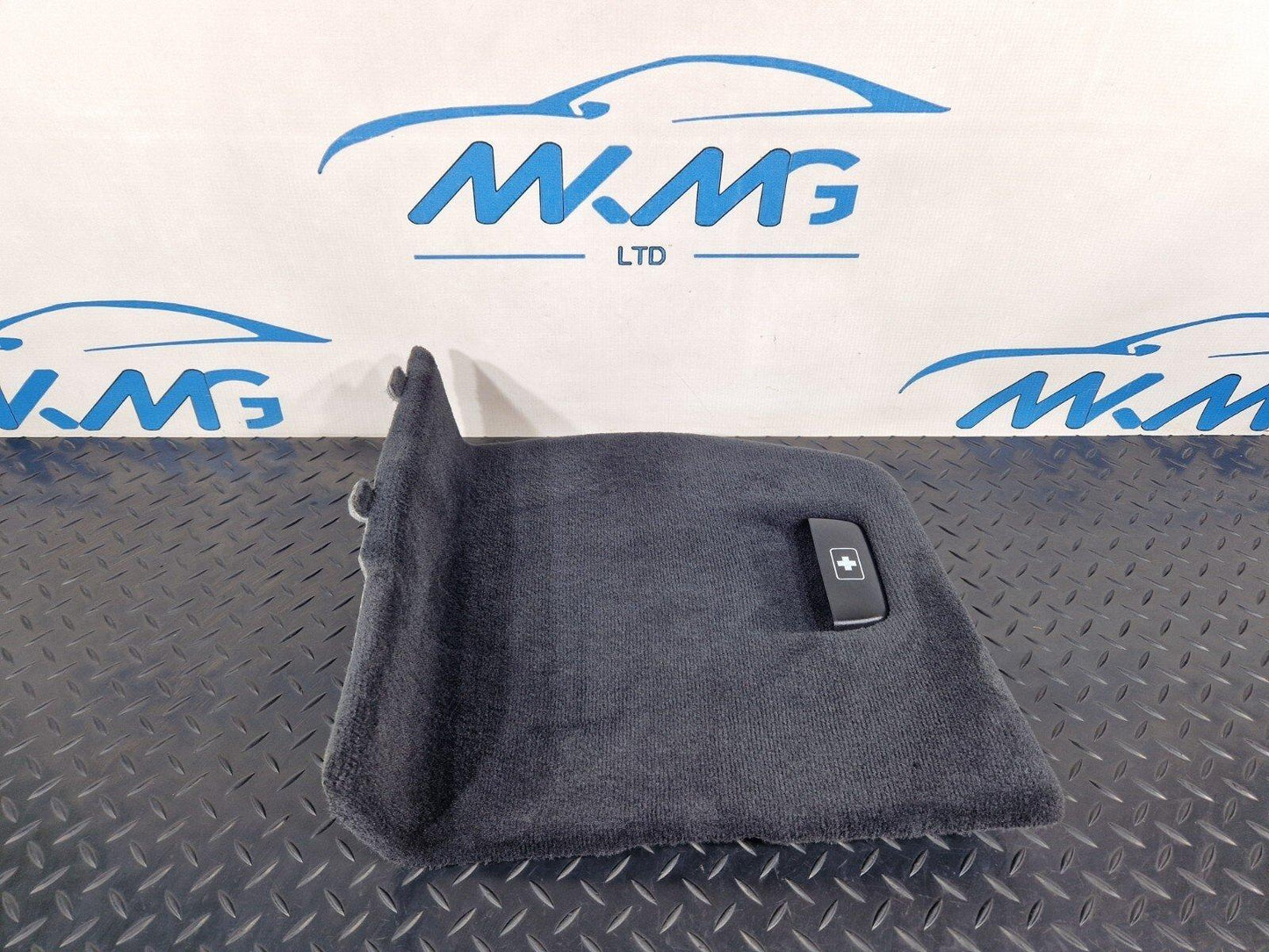 12-18 BMW 4 SERIES F36 BOOT TRUNK FIRST AID PANEL COVER LEFT SIDE 7337229