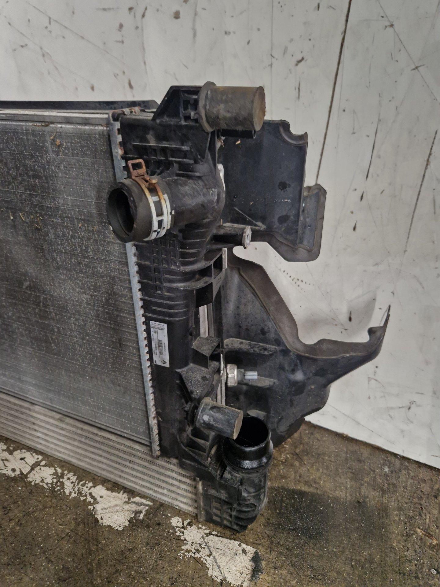 Renault Megane MK3 (Ph2) (X95) Hatchback 1.5L Diesel Genuine Radiator Rad Pack