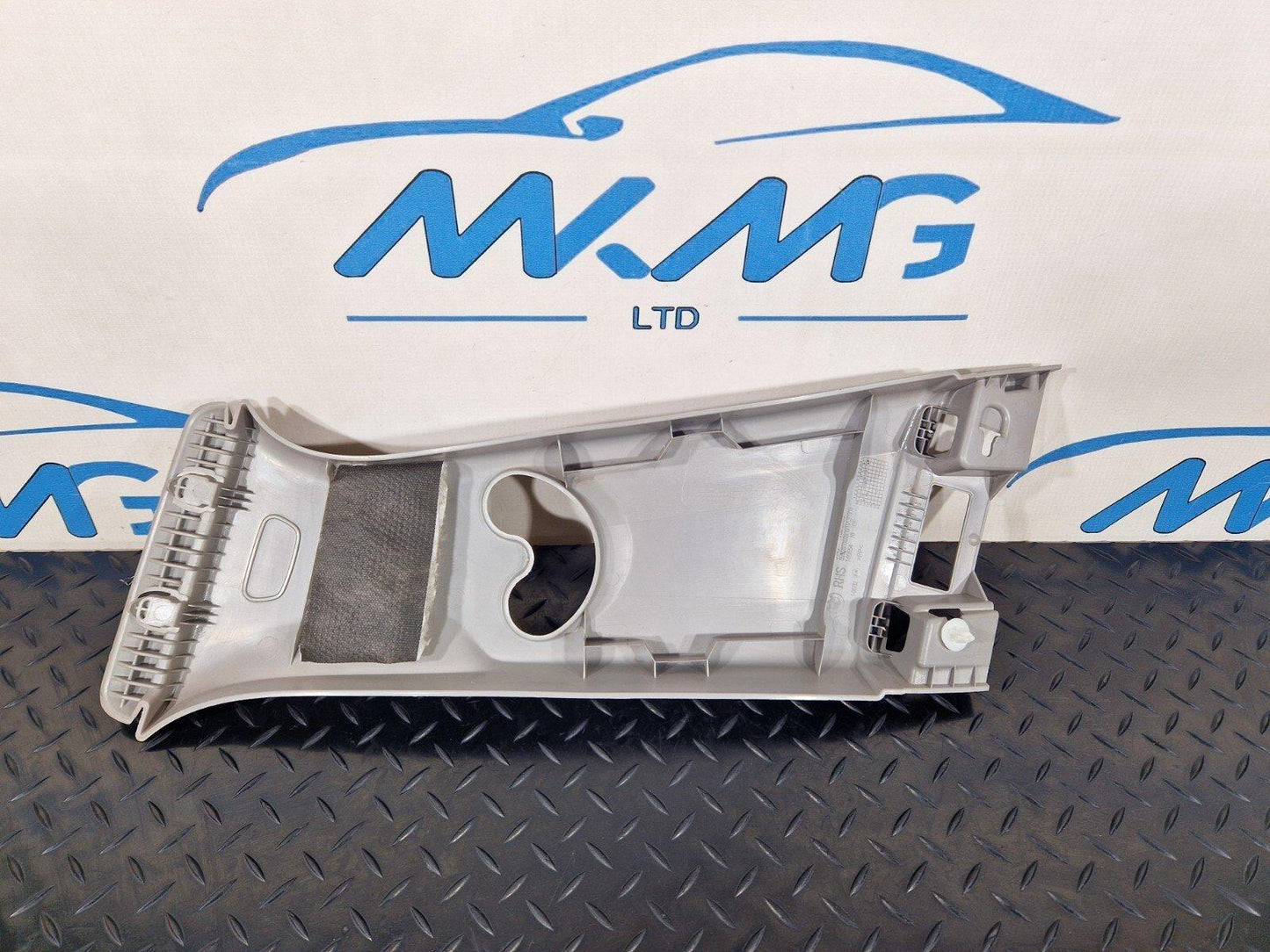 BMW 2 SERIES GRAN TOURER F45 F46 FRONT RIGHT SIDE B PILLAR TRIM 7329588