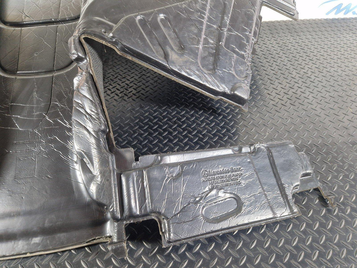 14-23 MERCEDES BENZ VITO W447 GENUINE FRONT FLOOR MAT CARPET