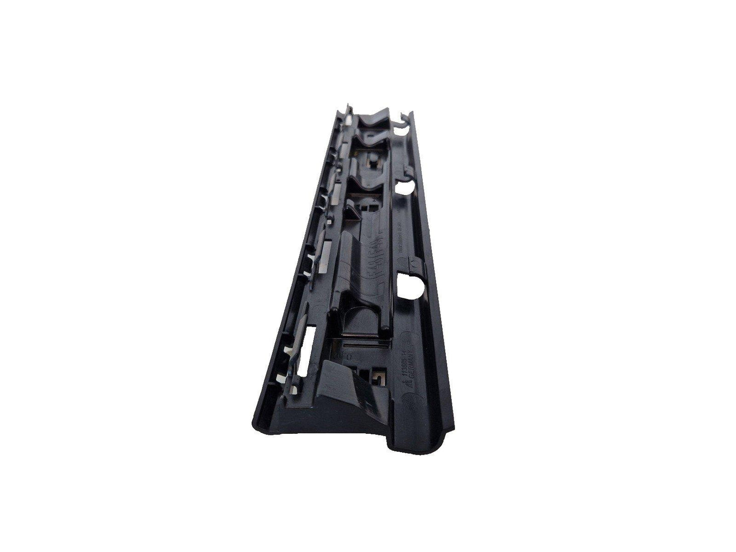 16-22 BMW X1 F48 SIDE SKIRT MOUNTING BRACKET CENTRE MIDDLE RIGHT SIDE 7332329