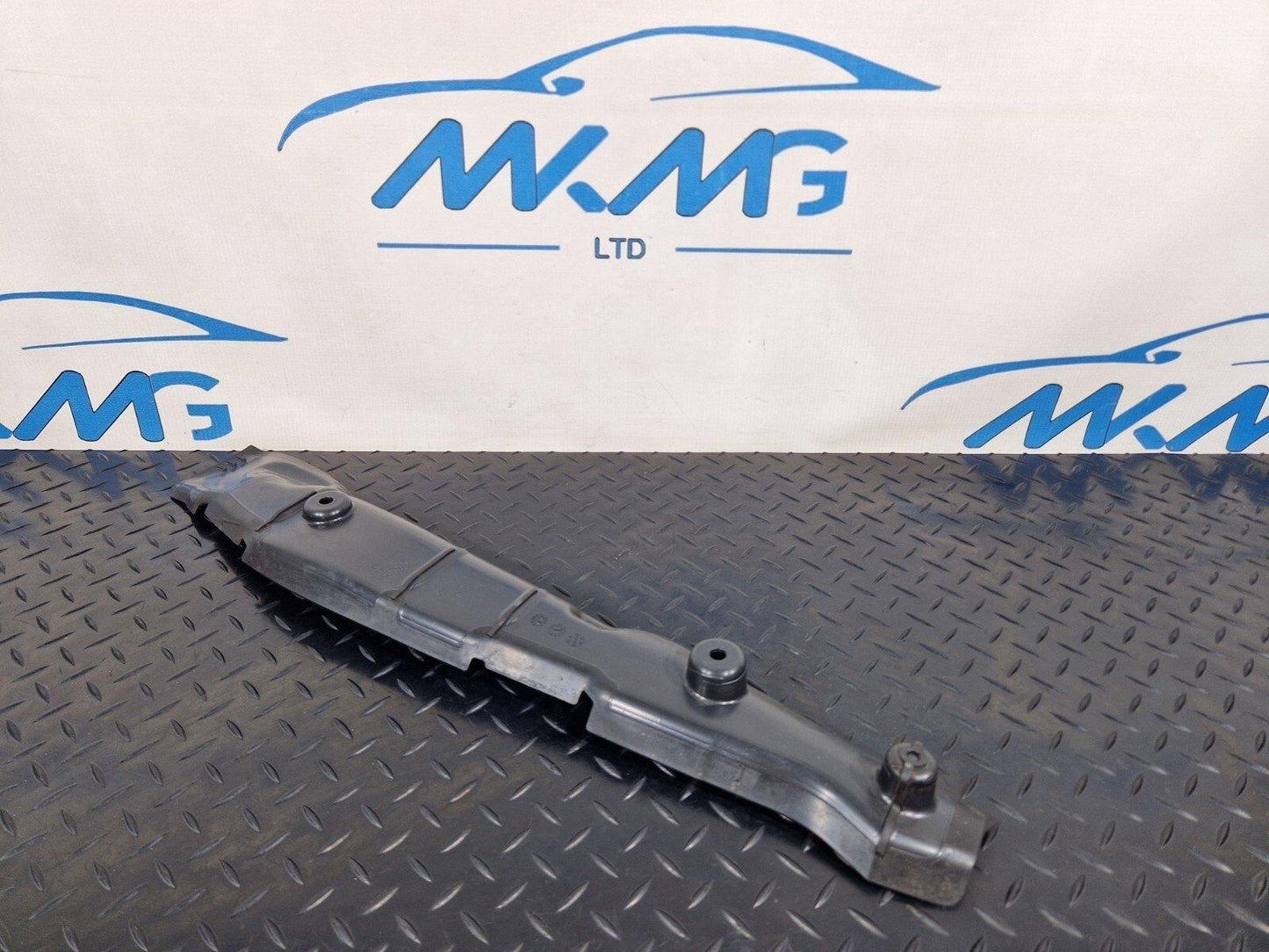 16-23 AUDI S5 COUPE FRONT RIGHT SIDE WING END PLATE 8W6821112
