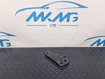 14-21 MERCEDES BENZ C200d W205 REAR AXLE SUBFRAME RIGHT STOP PLATE A2053520800