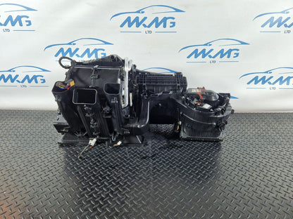 13-19 MERCEDES CLA C117 AIR CONDITIONING HEATER MATRIX HOUSING BOX A2468305601