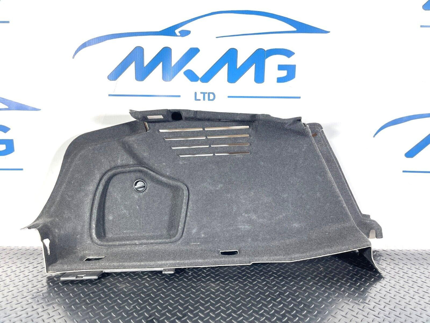 16-19 AUDI A4 B9 GENUINE REAR LEFT PASSENGER SIDE TRUNK COVER PANEL 8W5863879 S