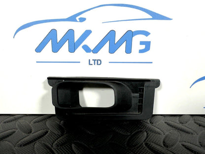 16-19 AUDI A4 B9 SALOON GENUINE FRONT RIGHT REINFORCEMENT BEAM SEAL 8W0819142A