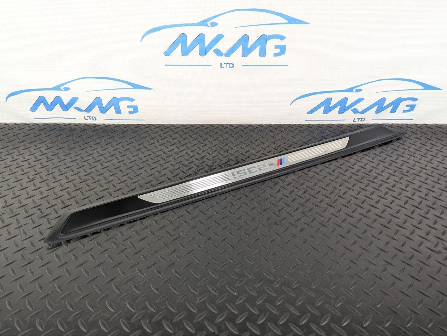 BMW 2 SERIES F22 M SPORT GENUINE DOOR SILL KICK PLATE FITS LEFT & RIGHT 8059061