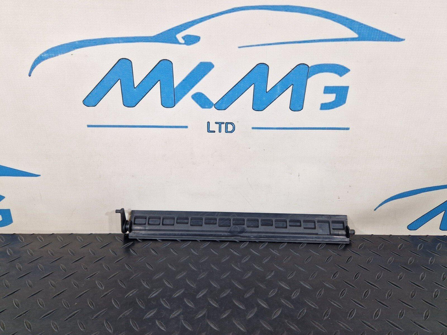 14-21 BMW 2 SERIES GRAN TOURER F45 F46 AIR DUCT SHUTTER GRILL FLAP 7L 8499973