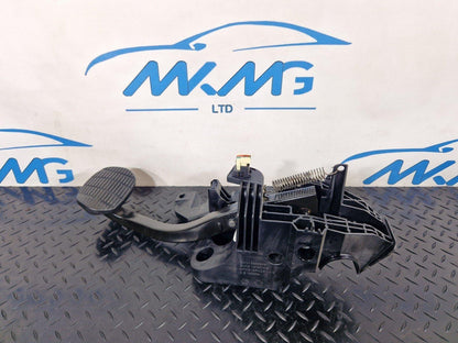 BMW X1 2 SERIES F45 F46 F48 GENUINE BRAKE PEDAL 6856600 6860677