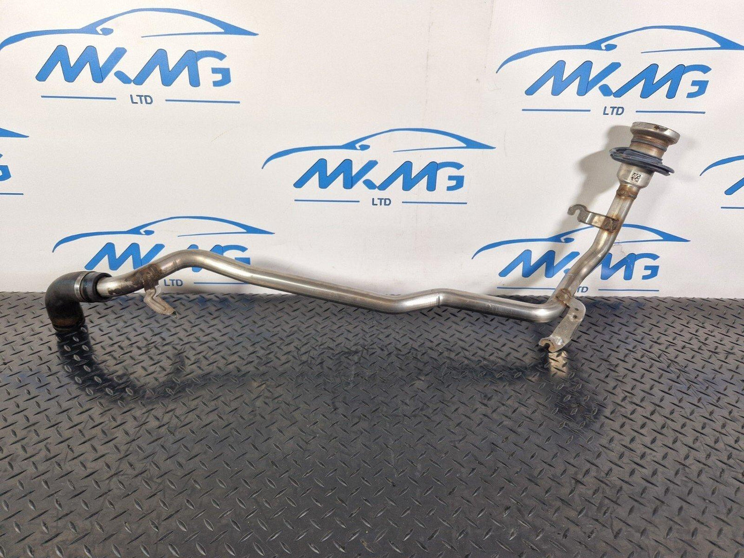 14-20 MERCEDES GLA X156 GENUINE DIESEL FUEL FILLER NECK PIPE HOSE A2464701220