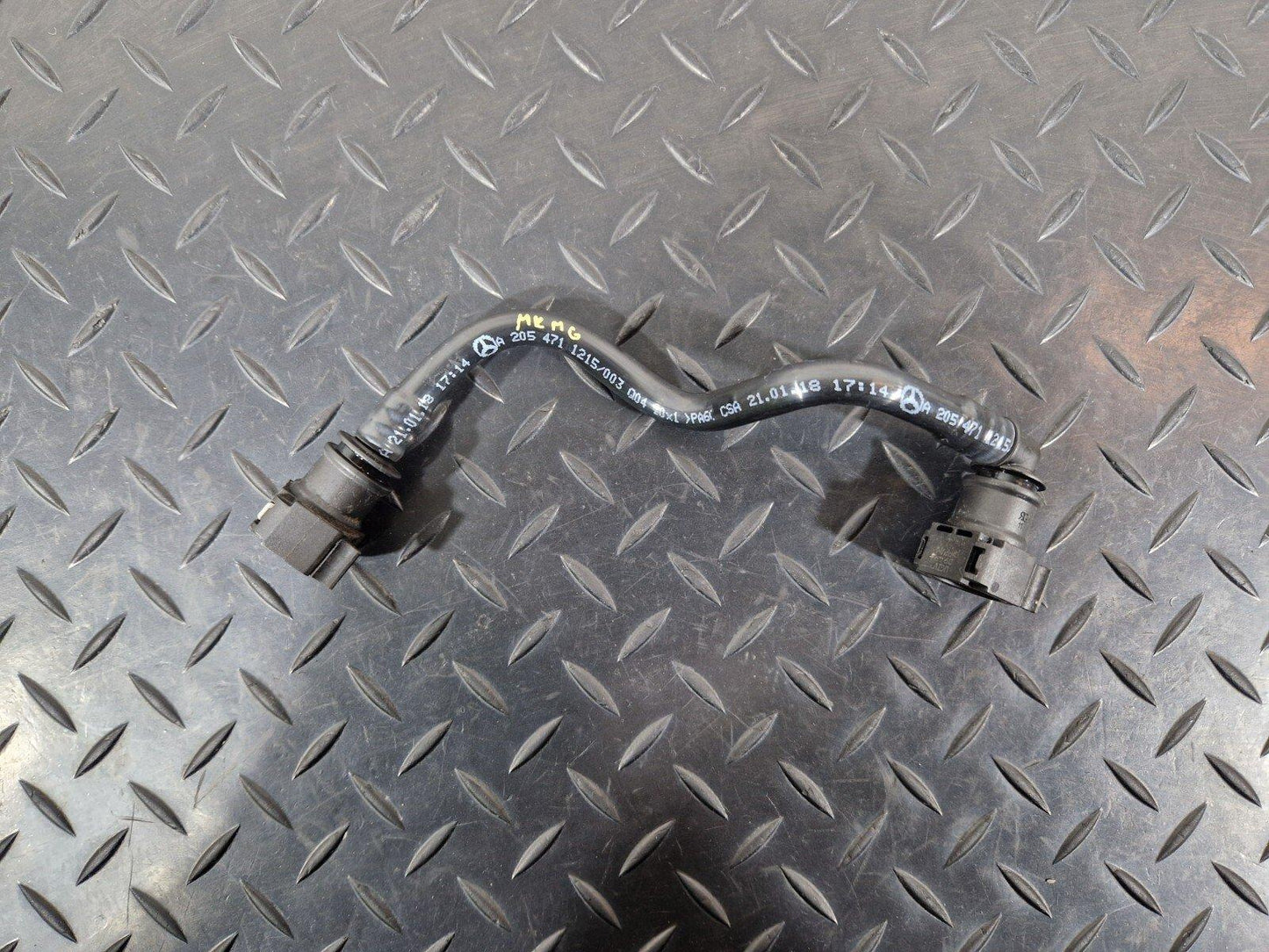 14-21 MERCEDES BENZ C200 W205 2.1 PETROL FUEL TANK PURGE PIPE A2054711215