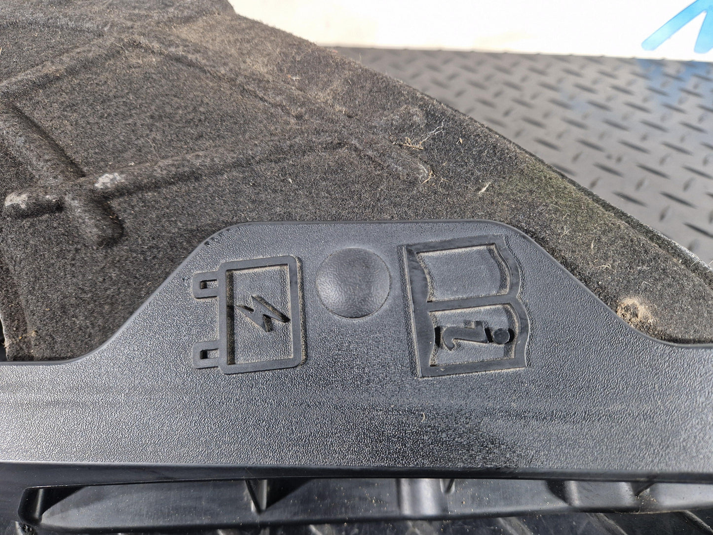 2012- 2018 Land Rover Range Rover Evoque L538 SUV Key GJ329A675AC