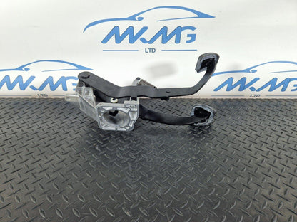 14-21 MERCEDES BENZ C200 W205 OEM MANUAL CLUTCH BRAKE PEDAL A2052910101