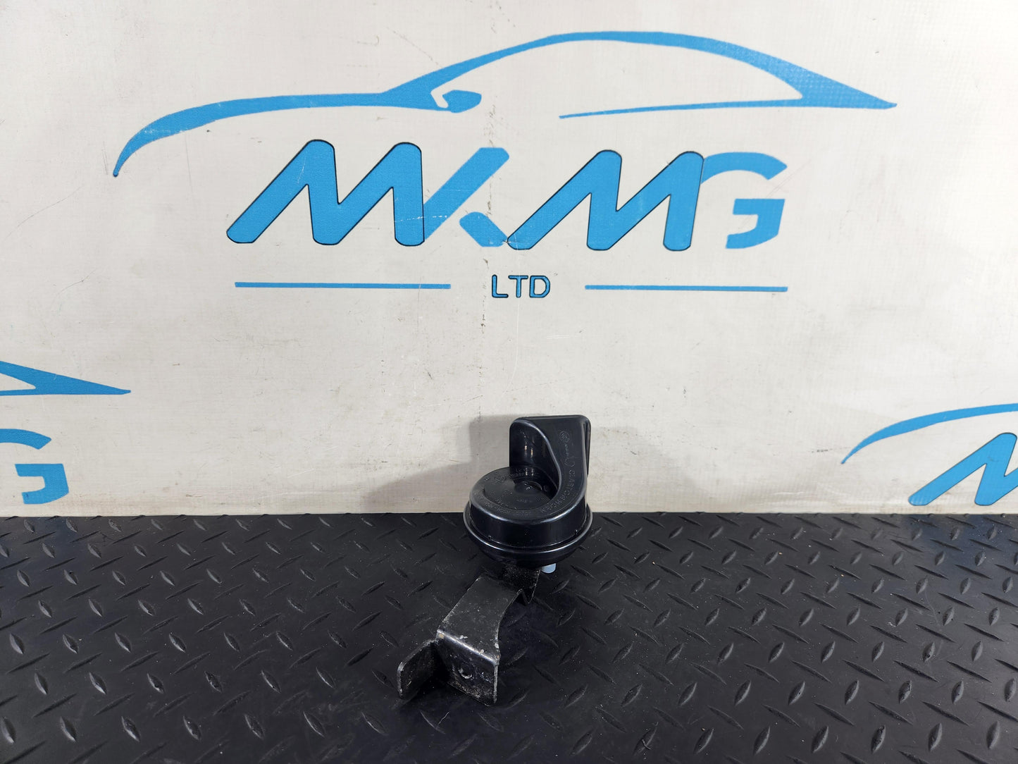 Audi A6 Allroad C7 Genuine High Tone Horn 4G0951223