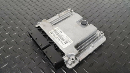 2013 BMW 318D SE 2.0D F30 (2012-2015) ENGINE ECU 8573258 0281019679