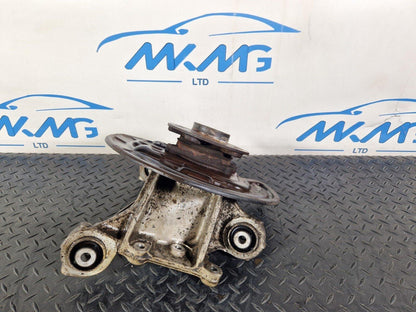 19-ON MERCEDES BENZ B CLASS W247 GENUINE DRIVER SIDE REAR WHEEL HUB A2473571400