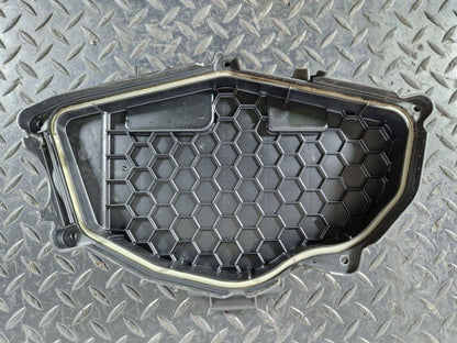 12-18 AUDI A6 C7 2.0 DIESEL CGLC GENUINE HOUSING FOR CONTROL UNITS 4G2907613B