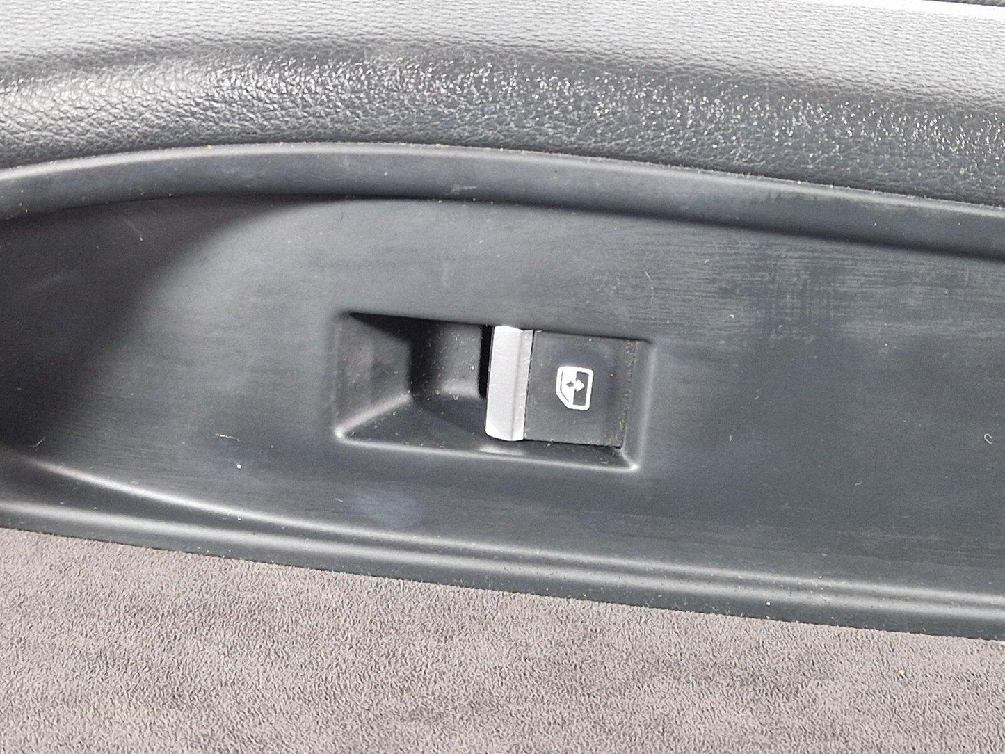 16-24 AUDI A5 F5 S-LINE CONVERTIBLE FRONT LEFT SIDE DOOR CARD 8W6867133
