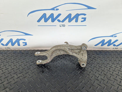 16-19 AUDI A4 B9 GENUINE FRONT LEFT SIDE N/S SUSPENSION STRUT BRACKET 8W0413037