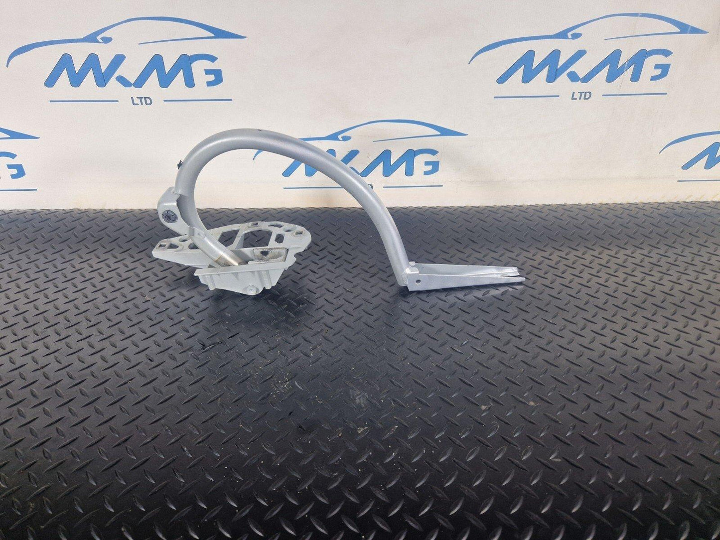 14-21 MERCEDES-BENZ C250D W205 OEM RIGHT REAR TAILGATE TRUNK HINGE A2057500428