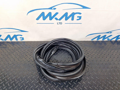 MERCEDES W177 A CLASS BOOT TRUNK LID TAILGATE RUBBER SEAL GASKET A1777402200