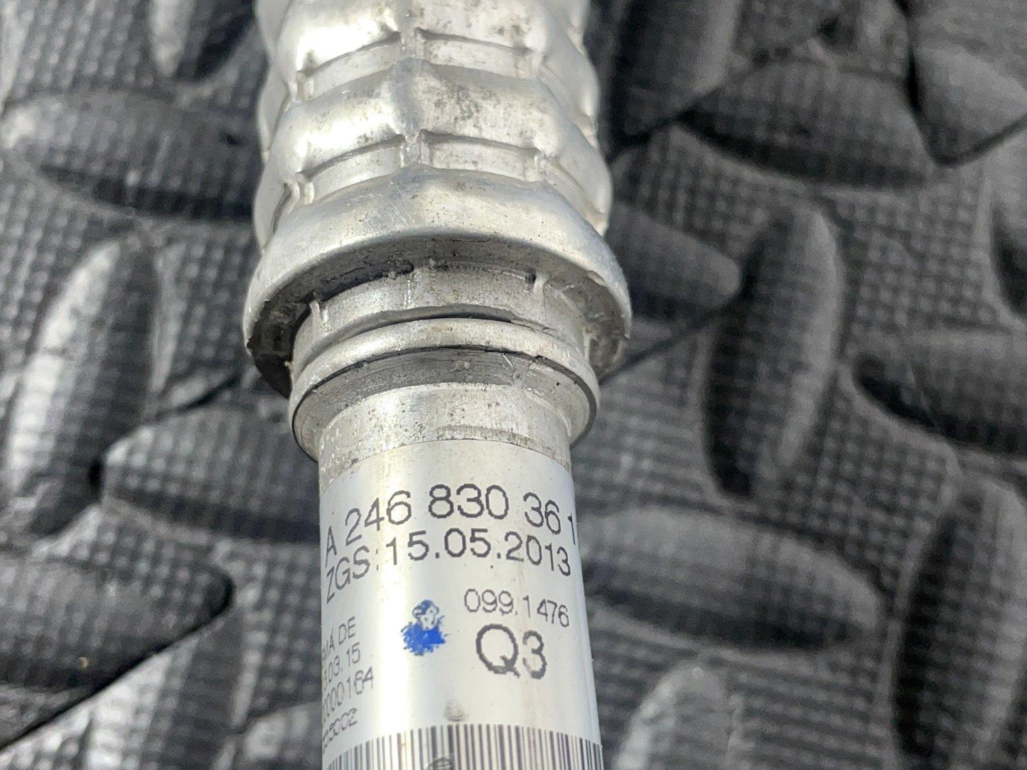 13-19 MERCEDES BENZ CLA C117 GENUINE AIR CONDITIONING PIPE A246830361