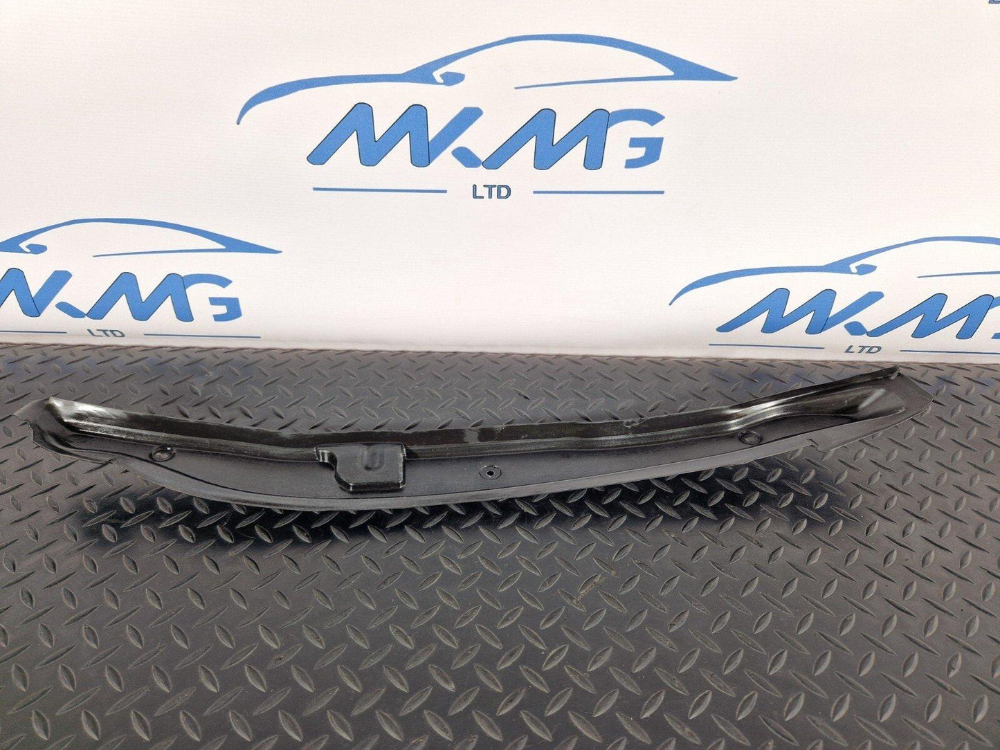 19-ON MERCEDES BENZ B CLASS W247 FRONT LEFT FENDER REAR GAP COVER A2478890000