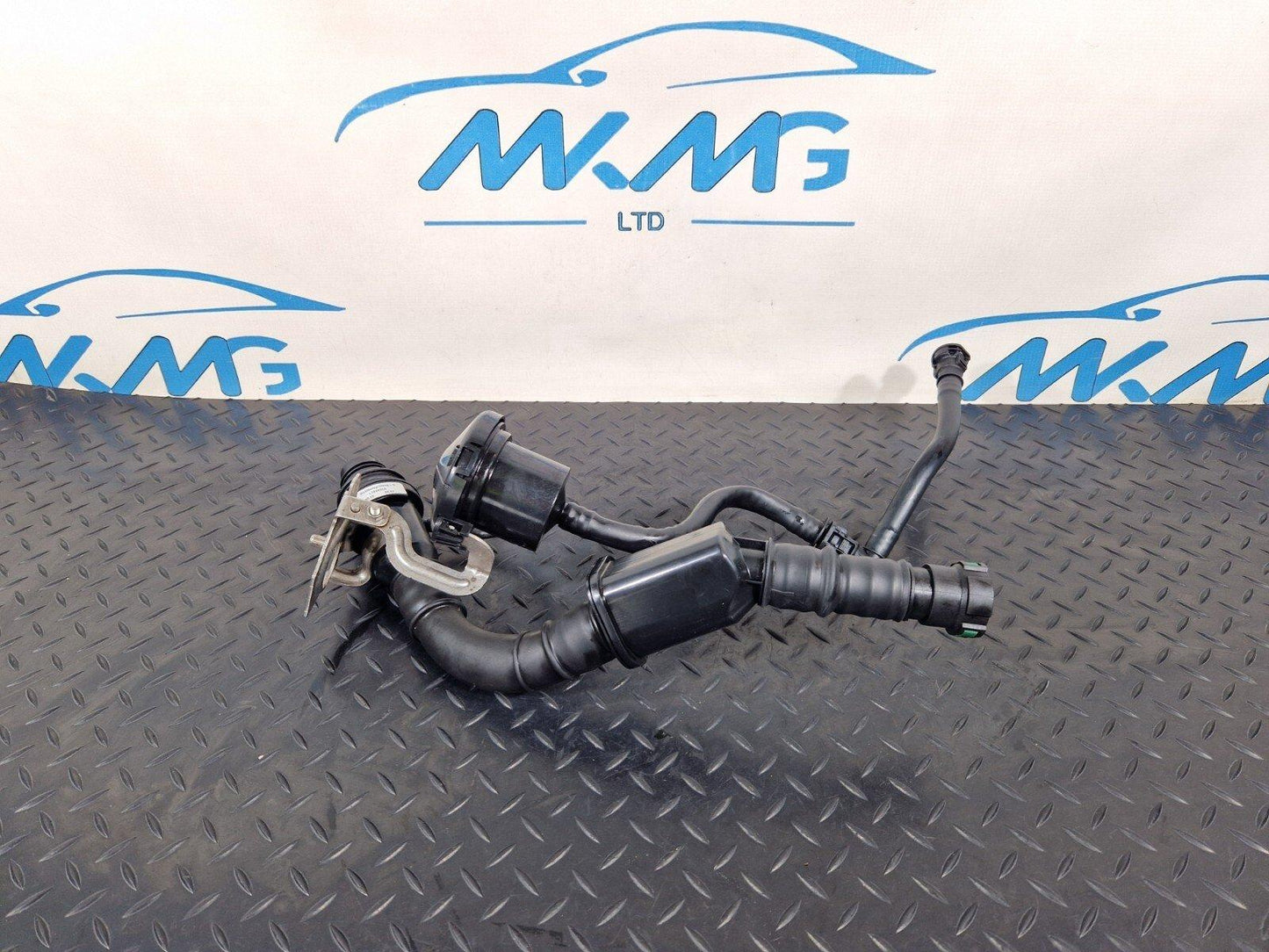 14-21 MERCEDES-BENZ C-CLASS C250D W205 FUEL TANK FILLER NECK PIPE A2054700426