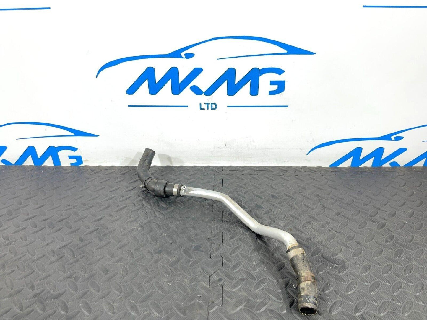 14-21 MERCEDES BENZ C300 W205 GENUINE COOLANT HOSE PIPE A2058303302