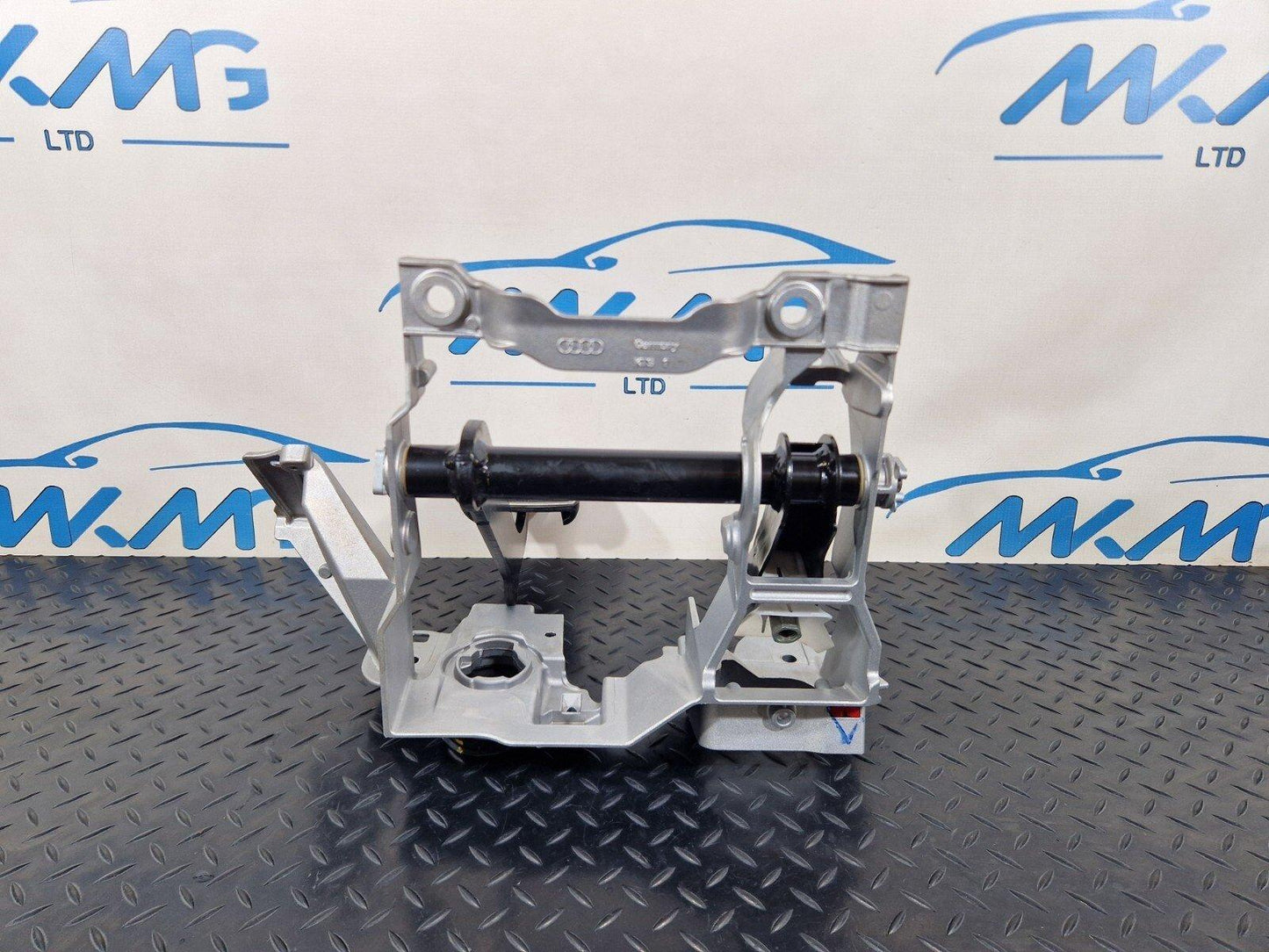 16-19 AUDI A4 AVANT B9 S-LINE BRAKE PEDAL ASSEMBLY BRACKET MOUNT 8W2723117