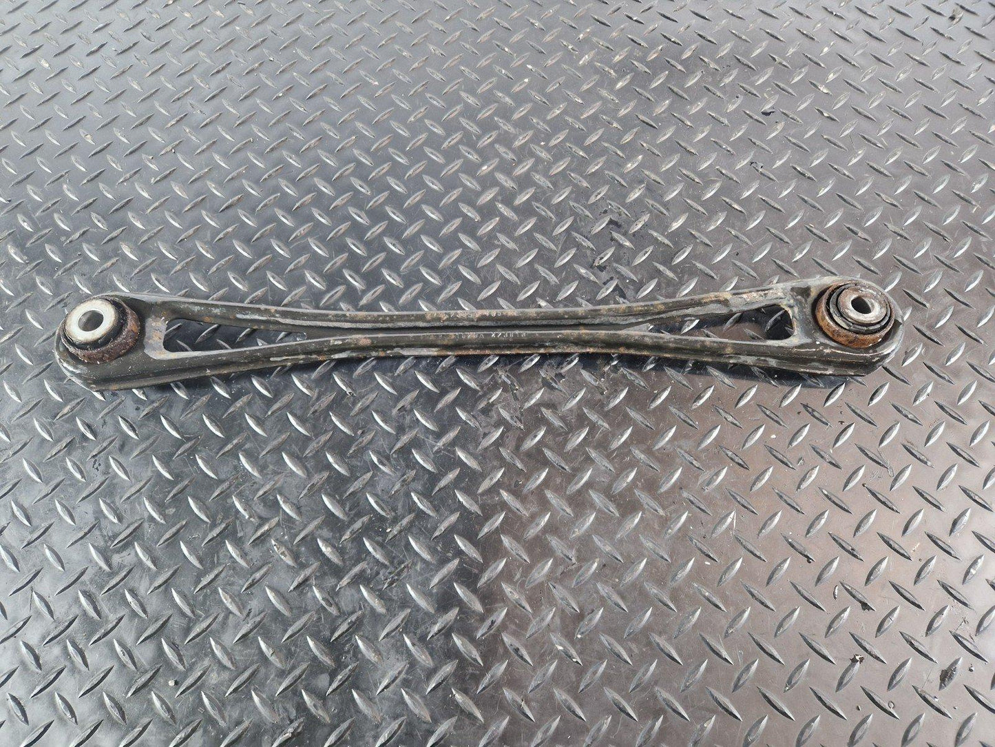 10-15 AUDI Q7 4L GENUINE REAR TRACK CONTROL ARM FITS LEFT & RIGHT 7L8501529A