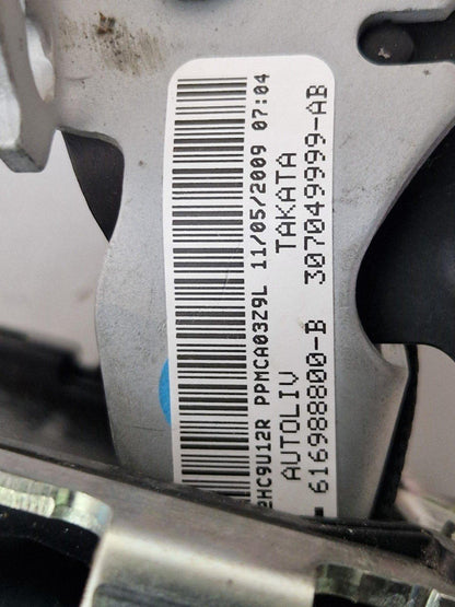 2009-14 MERCEDES E CLASS W207 LEFT PASSANGER SIDE FRONT SEAT BELT A2078604185