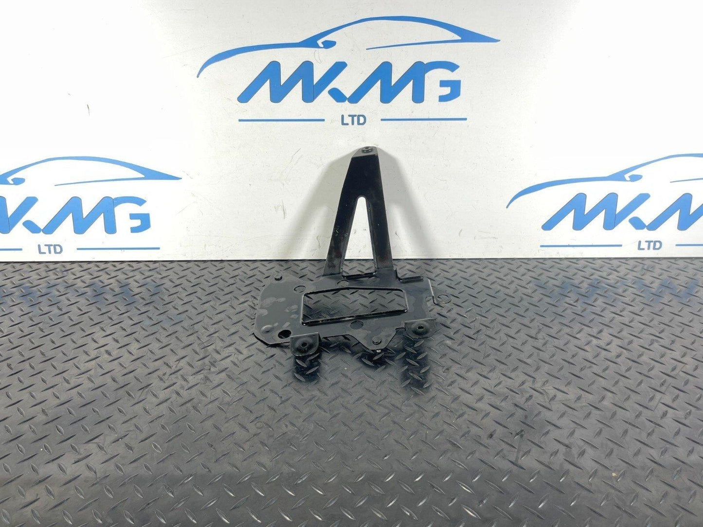 17-20 VW GOLF MK7.5 HIGH VOLTAGE HEATER CORE BRACKET 5QE819134A