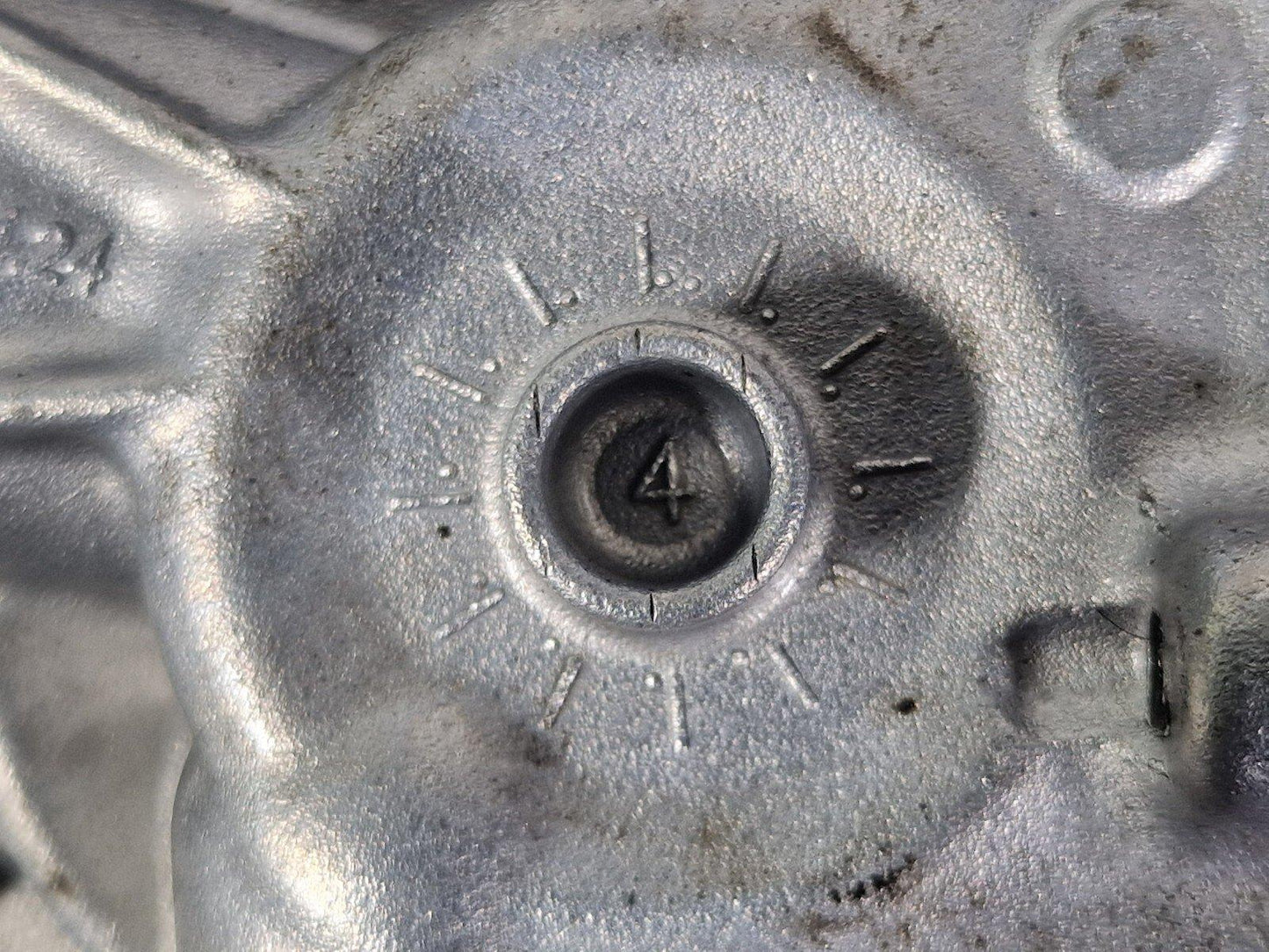 14-21 MERCEDES-BENZ C-CLASS C250D W205 OEM EGR VALVE A6511420467